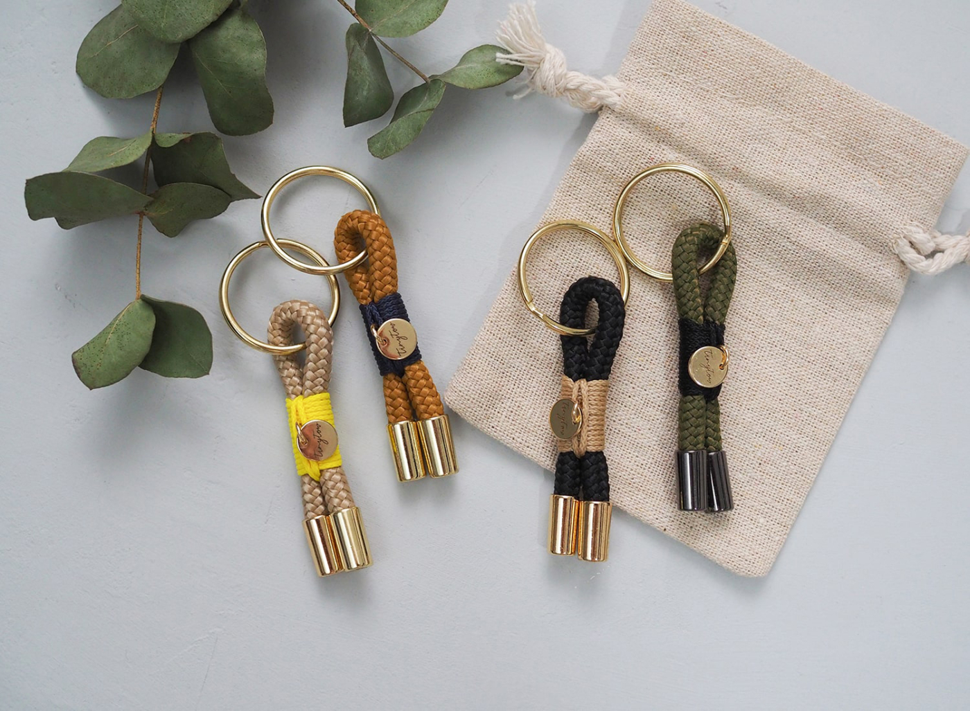 Schlüsselanhänger Towy aus Tau in verschiedenen Farben. Für jeden Geschmack und Schlüsselbund der passende Schlüsselanhänger.